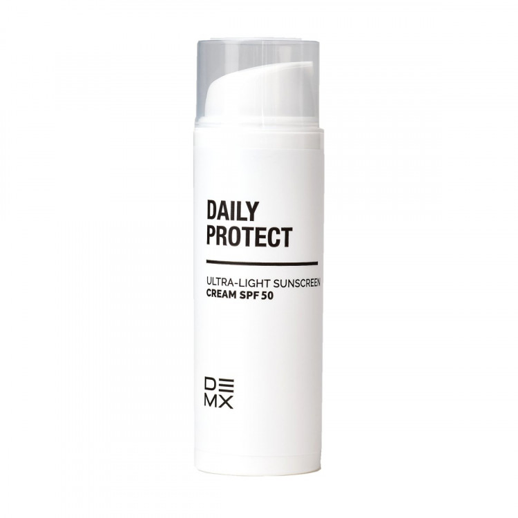 Ежедневная защита ультралегкий солнцезащитный крем SPF 50 Ежедневная защита ультралегкий солнцезащитный крем SPF 50